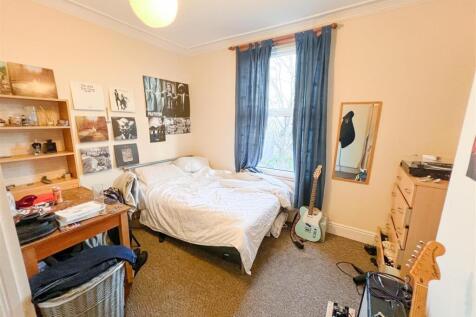 Moorgate Avenue, Sheffield photo 3
