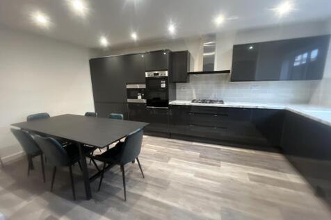 8-bed house on Gainsborough Road, Smithdown, Liverpool, £659/mo