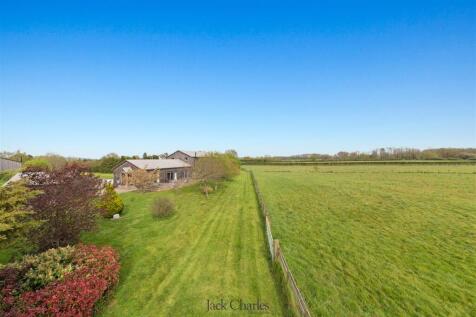Cedar Wood and Stilstead Cottage_-102.jpg