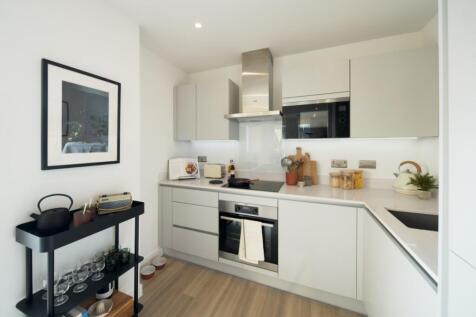 2 Bed - Image 4