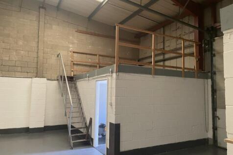 Warehouse to rent Image 7
