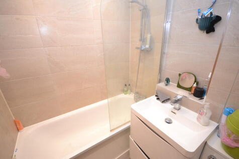 Essex Hall Road, Colchester photo 5