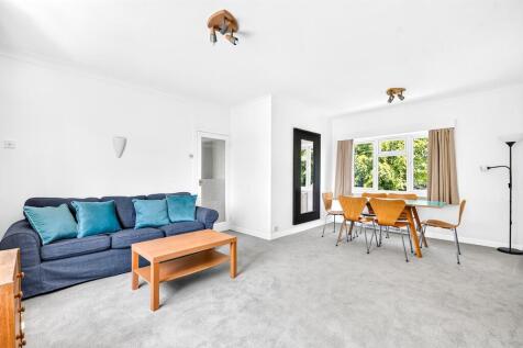 Living Room 4