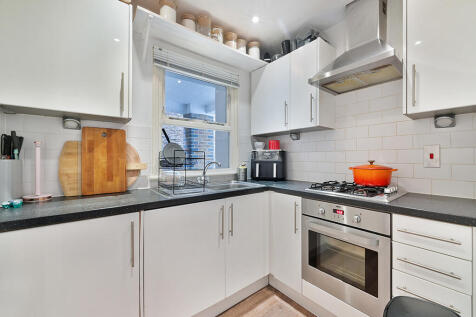 The Gardens, East Dulwich London SE22 photo 4