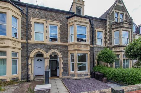 Penhill Road 25, EXT.jpg