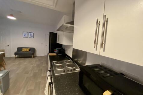 Communal Kitchen Living Room