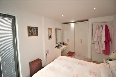 Castle Quay, Castle Lane, MK40 photo 4