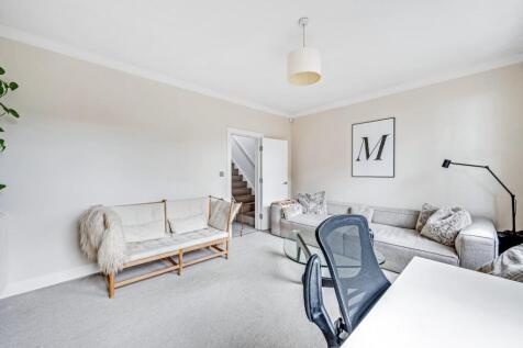 4 Kinnear Road-6.jpg