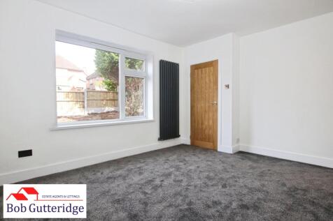 Brittain Avenue, Chesterton, Newcastle-under-Lyme photo 4