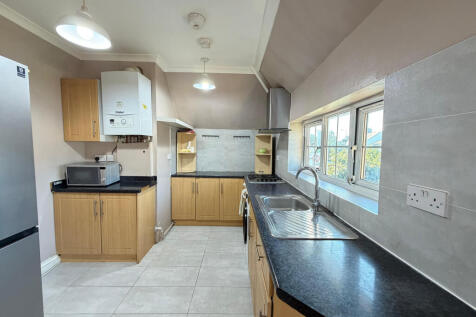 Old Oak Road, Acton W3 photo 4