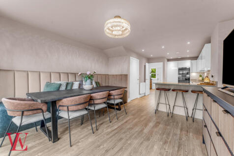 Kitchen / Dining / Family Room