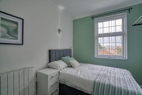 Room 9