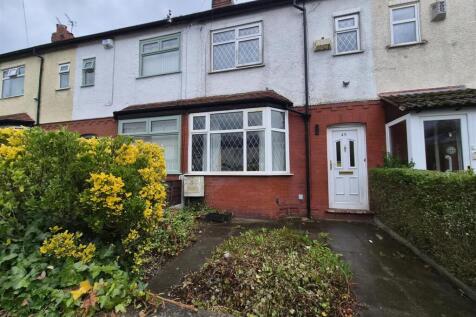 3-bed terraced on Lumb Lane, Droylsden, Manchester, £1,100/mo