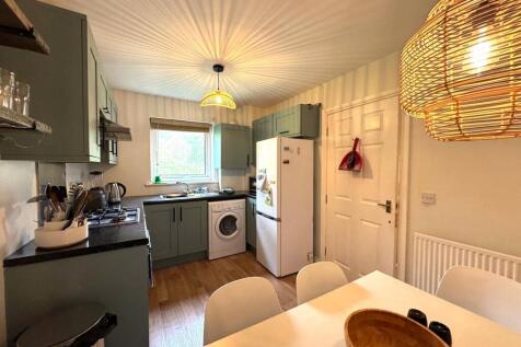 Kitchen Diner (1) 