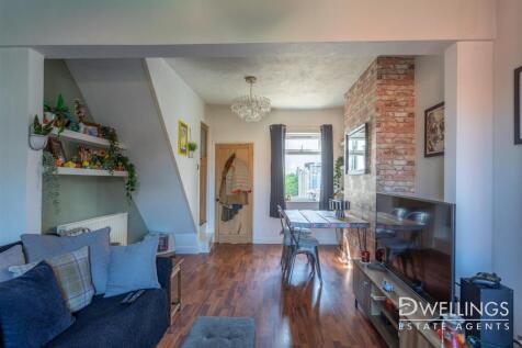 DWELEST- 22 Landsdown Terrace, DE14 2RH-0007.jpg