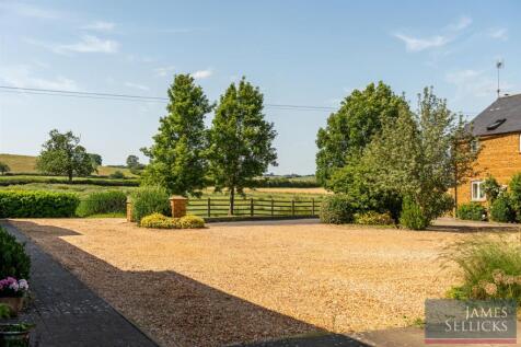 Manor Farm Lane, Drayton