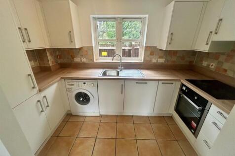 kitchen new - Copy.jpg
