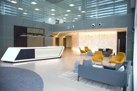 5 Pinetrees Main Reception .jpg