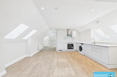 Maxwell Mews, Egham photo 3