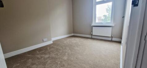 Factory Road, Northfleet, Gravesend, Kent, DA11 photo 5