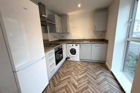 Skybridge Close, Coventry photo 2