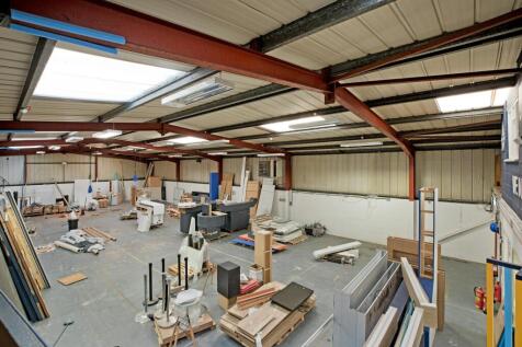 Light Industrial to rent Image 9