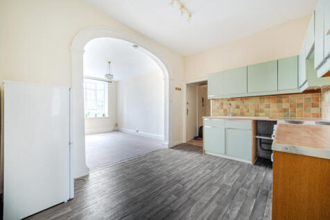 1334370-8-6890cb0...