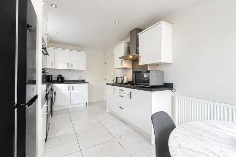 Egret Close, Cressington, Liverpool, Merseyside, L19 photo 5