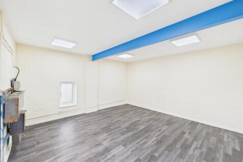 Light Industrial to rent Image 9