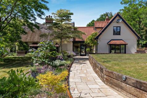 Mistletoe Cottage