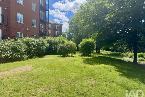 Property Image 8