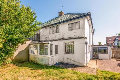 3 Court Farm Road-20.jpg