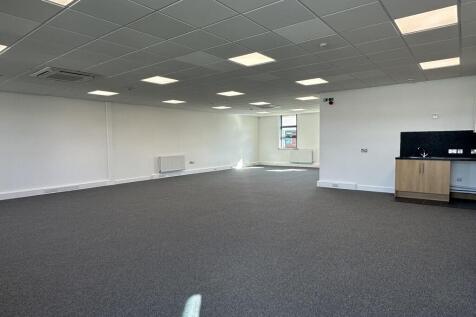 Office to rent Image 6