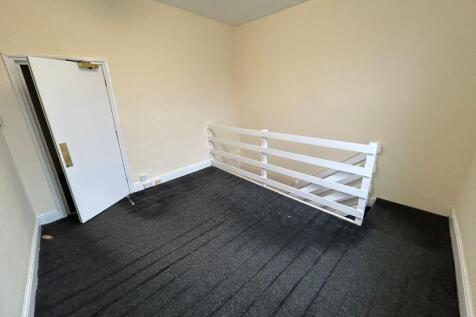 Office for sale Image 8