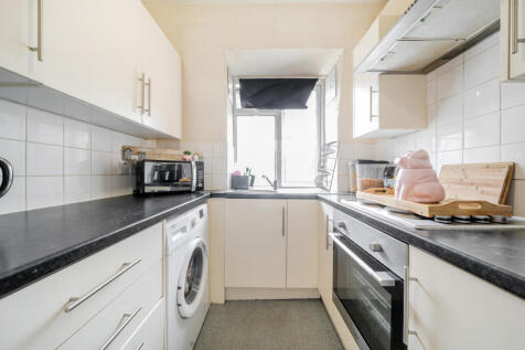 1326372-2-6880c8b...