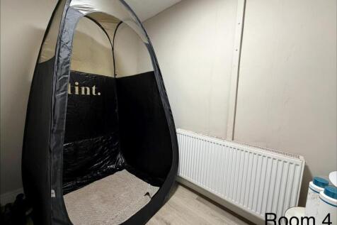 Room 4
