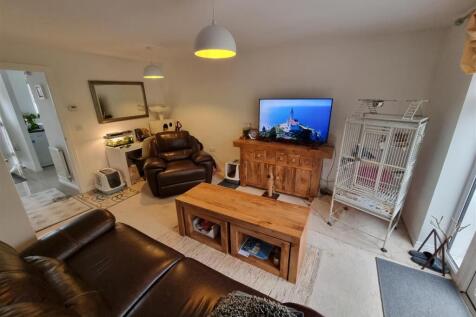 Sitting room (2).jpg