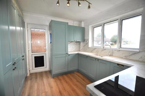 Barons Way, Polegate photo 4