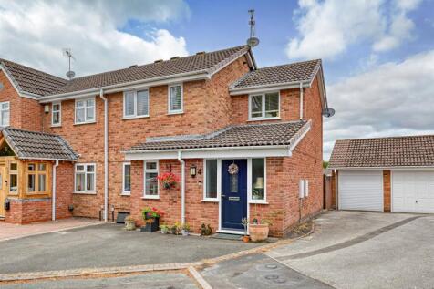 4 Falklands Close-18.jpg