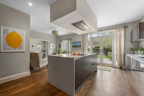Kitchen/Breakfast