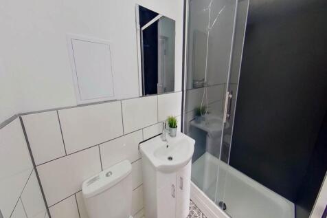 R5 - Ensuite
