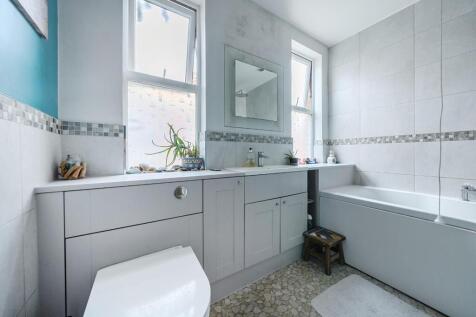 1294907-9-6827501cc57be-ARW .jpg