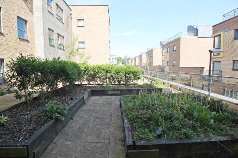 Communal grounds.JPG