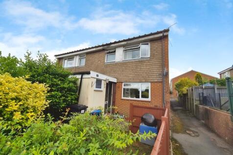 Yeovil, BA21 - property photo