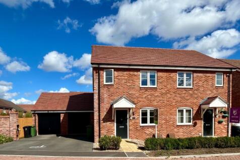 Wantage, OX12 - property photo