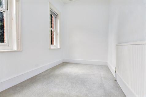 Carlisle Road Eastbourne photo 3