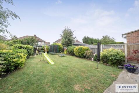 Rear Garden View 4