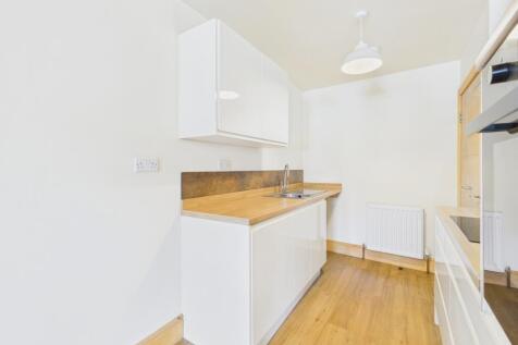 Church Street, Barnoldswick, BB18 photo 4