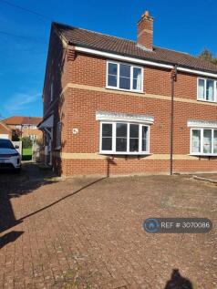 2-bed semi-detached on Pople St, Wymondham, NR18, £1,450/mo