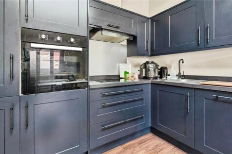 Reception/Kitchen